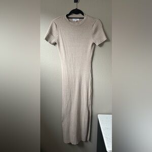 Short sleeve sweater dress size XS